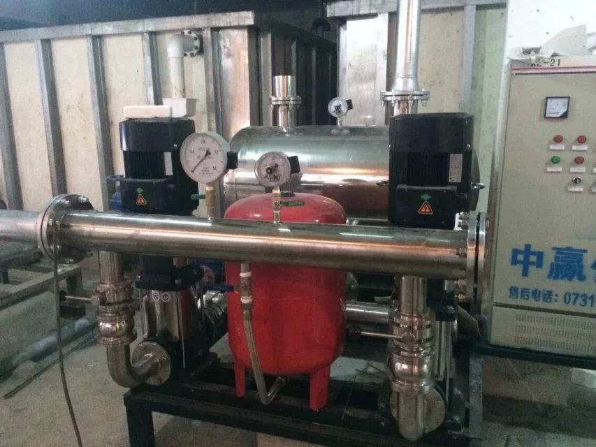 江西雄鷹房地產(chǎn)開發(fā)有限公司采購5.5KW、7.5KW兩用一備無負(fù)壓供水設(shè)備兩套